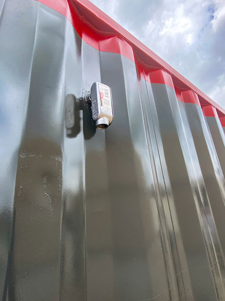 container cabin electric hookup and custom paint, container modifications